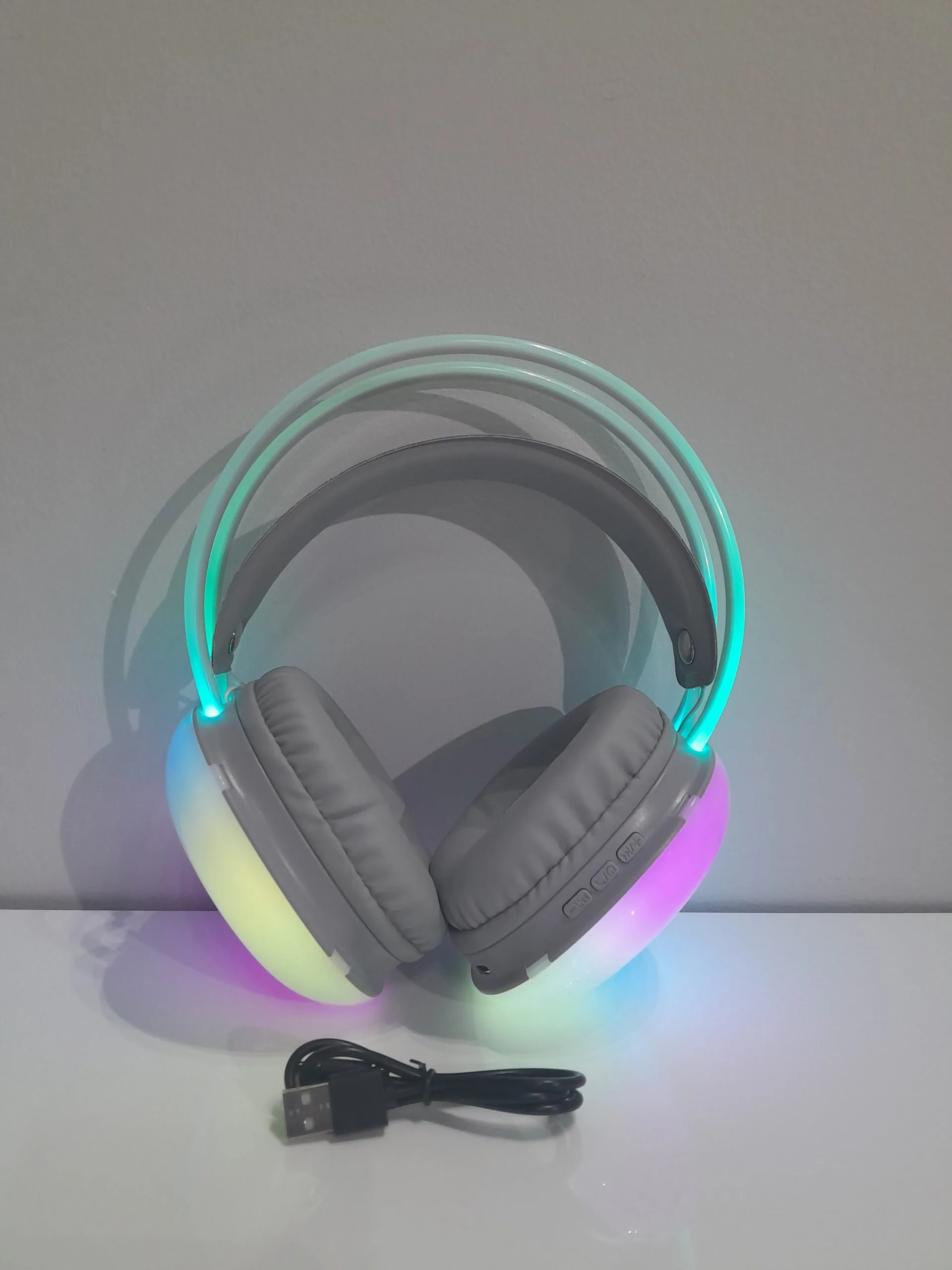 Bavin Disco Pulse Wireless Headphone with Built-in Mic and RGB Light, Bluetooth 5.3, BH-32 - Image 4