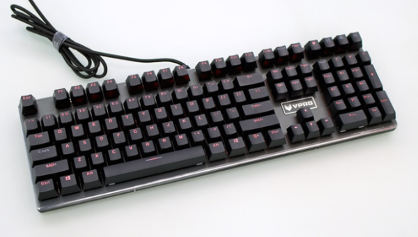 VPRO V810: Black Backlit Mechanical Gaming Keyboard - Image 2