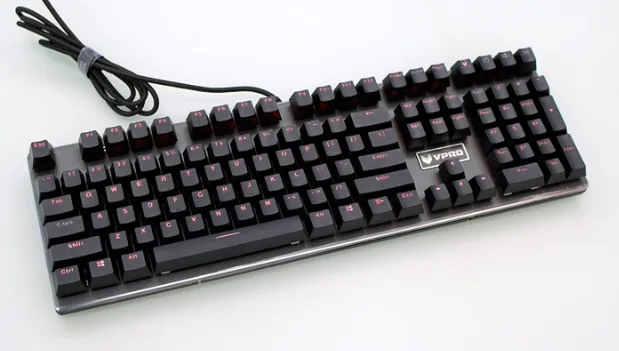 VPRO V810: Black Backlit Mechanical Gaming Keyboard - Image 2